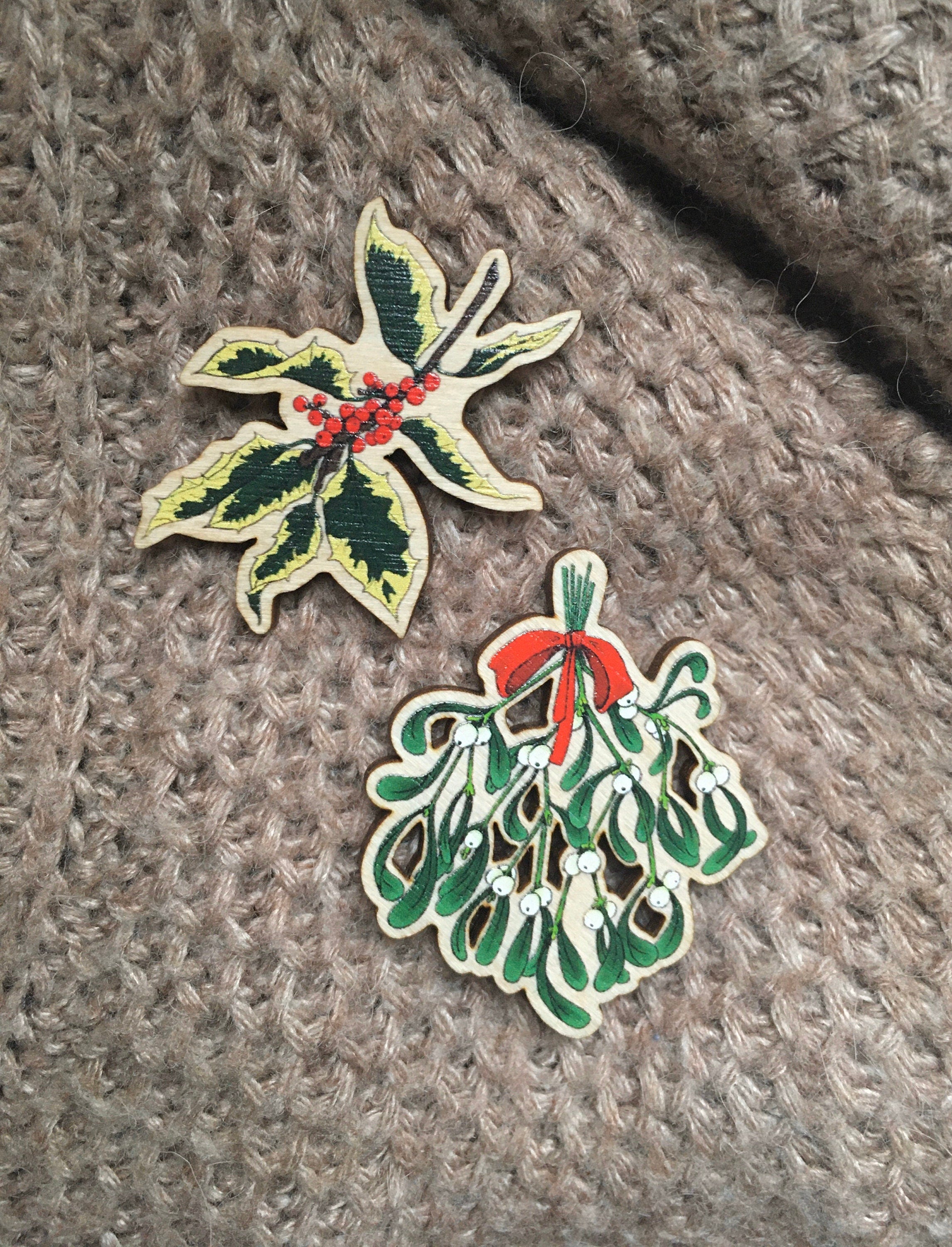 Christmas Wooden Holly Pin