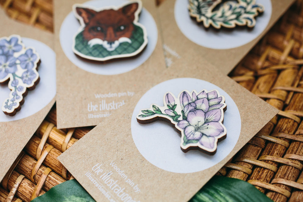 Freesia Wooden Pin