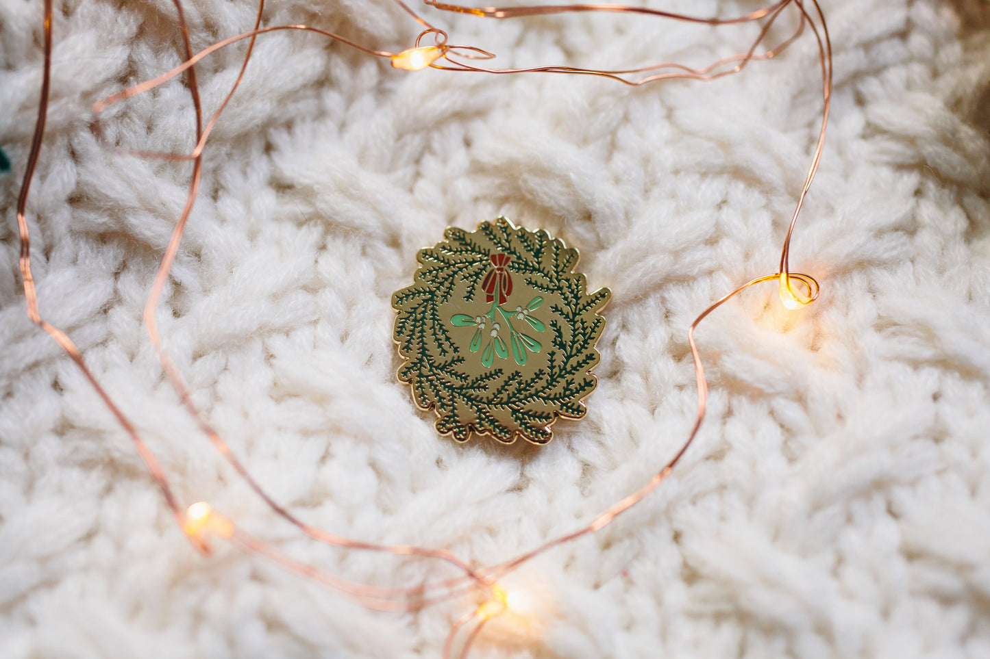 Christmas wreath enamel pin
