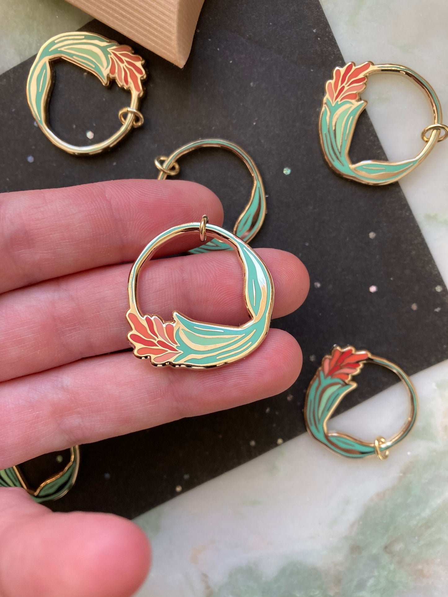 Protea flower circle pin