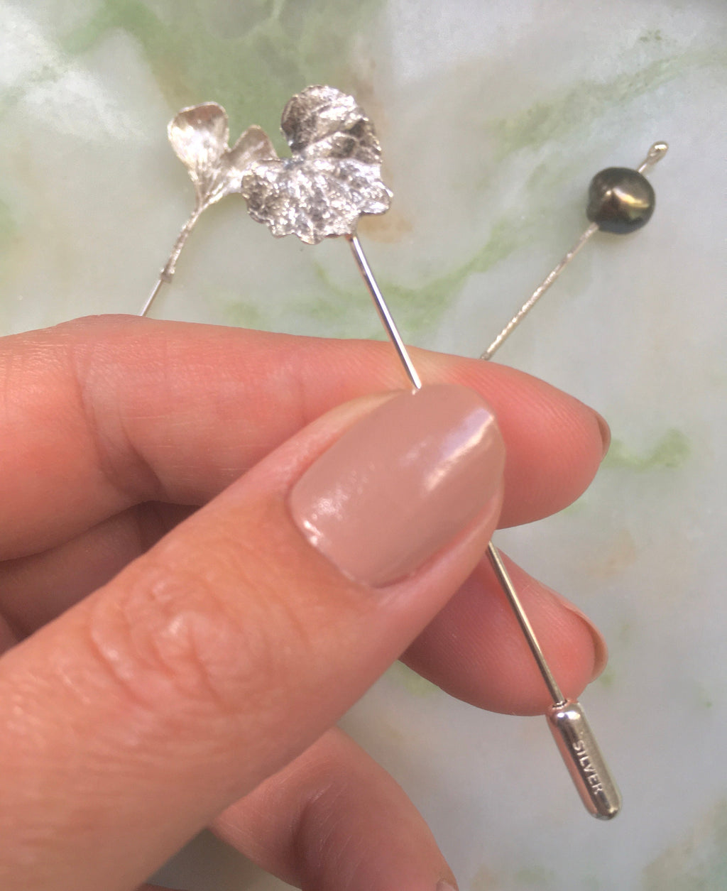 Daya brooches, Ginkgo - Ivy - Pearl