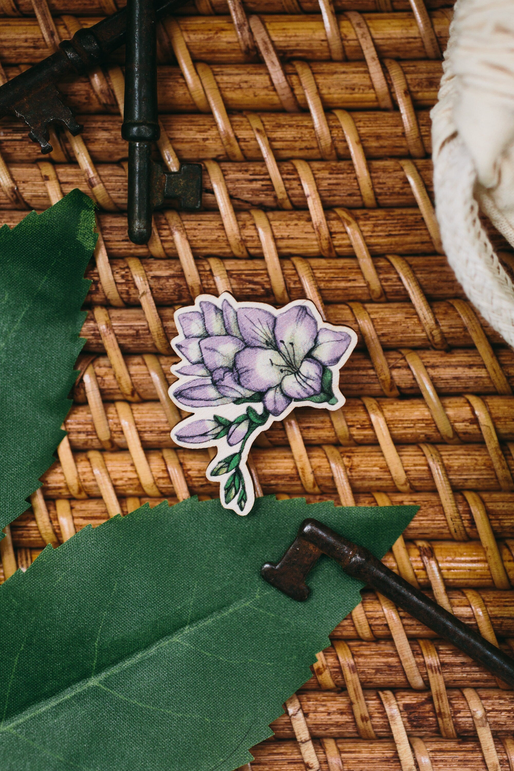 Freesia Wooden Pin