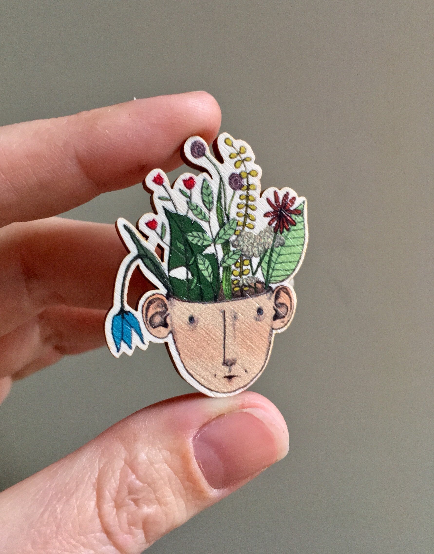 Pothead pin, wooden brooch