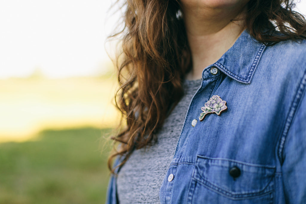 Freesia Wooden Pin