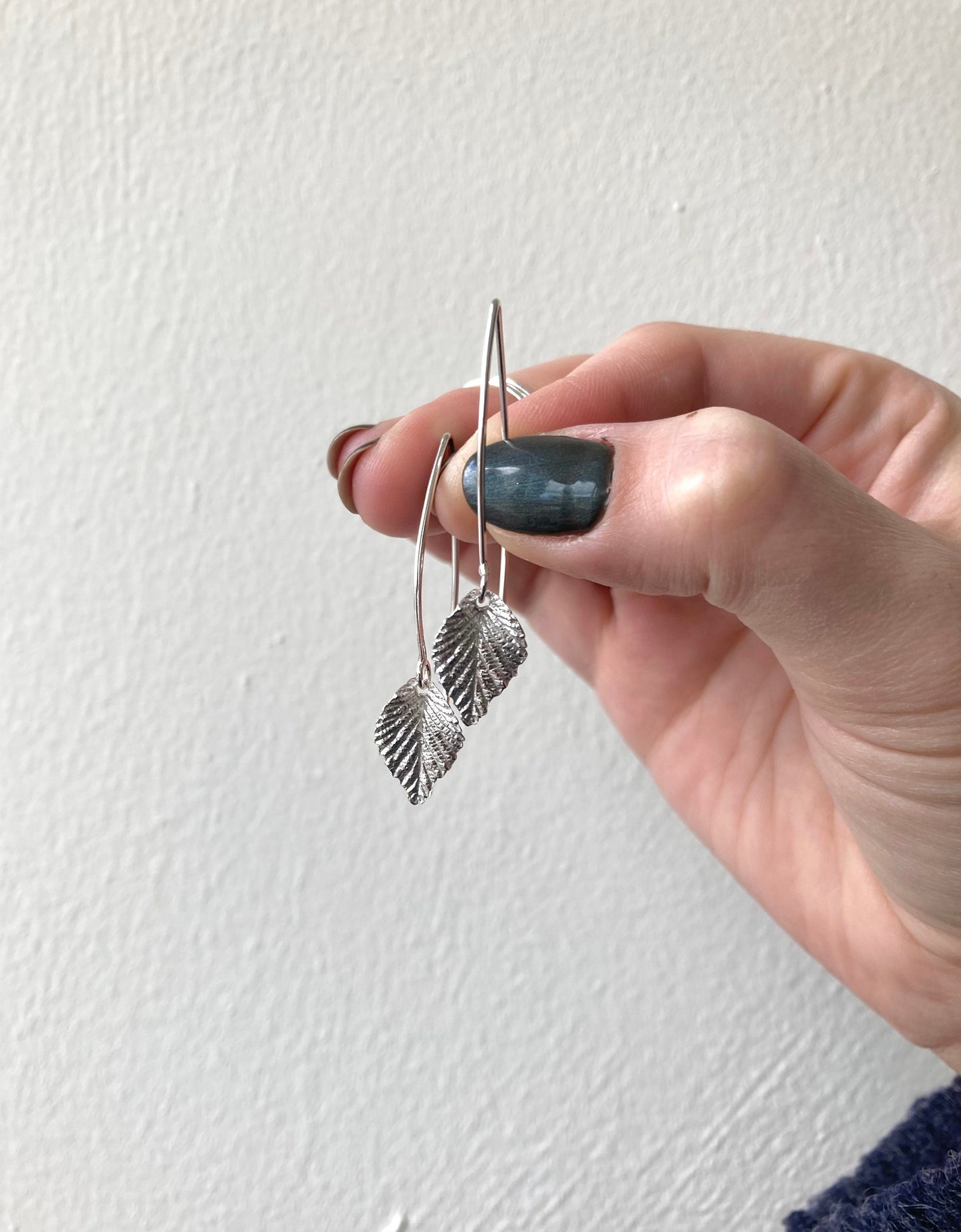 Silver elm leaf earrings