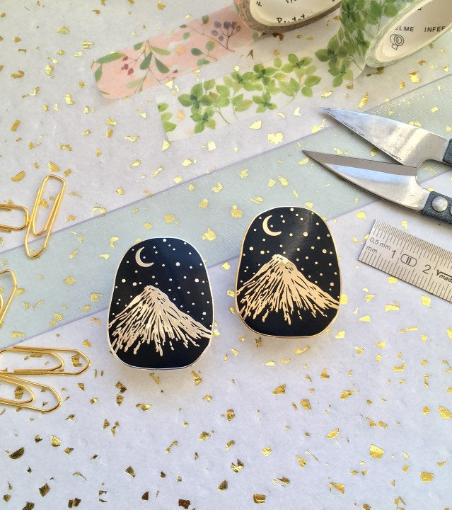 Silver Mountain Enamel Pin, mount Fuji pin