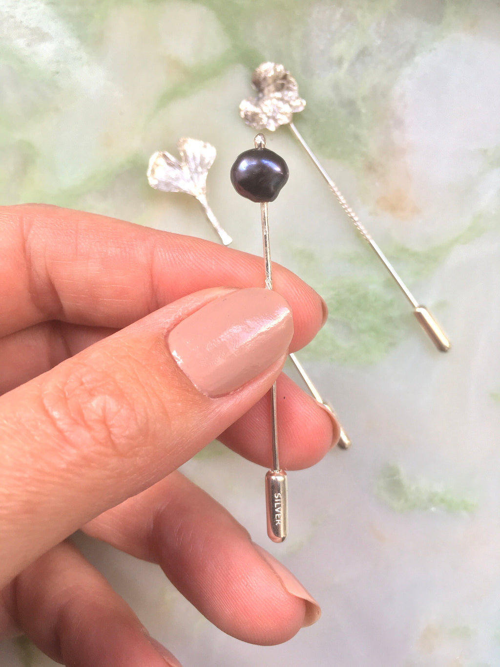 Daya brooches, Ginkgo - Ivy - Pearl