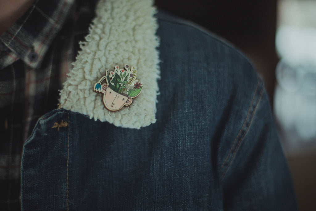 Pothead pin, wooden brooch