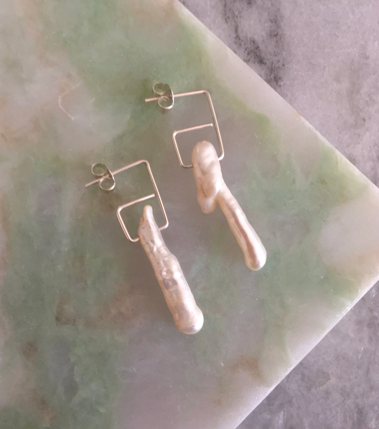Pearl dangle earrings